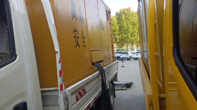 平度如何判断柴油发电机组和UPS电源的切换时间是否符合要求？